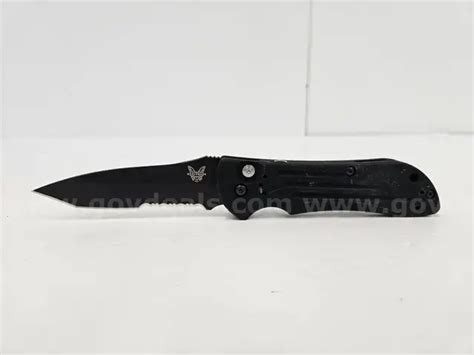 Benchmade 9101SBK Auto Stryker Serrated Tanto Automatic Knife | GovDeals