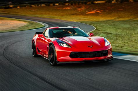 First Drive: 2017 Chevrolet Corvette Grand Sport Manual