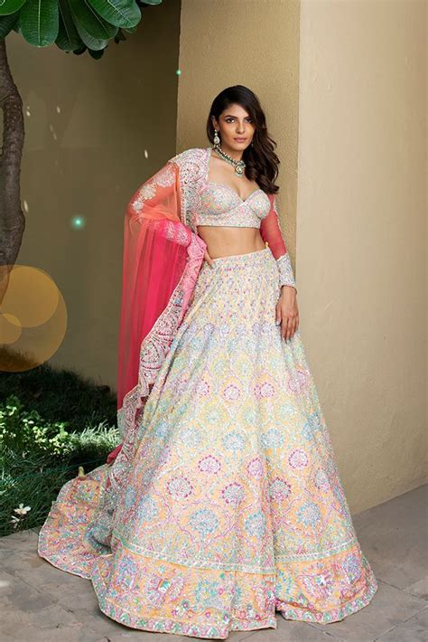 The best lehengas we spotted at India Couture Week 2021 | Vogue India