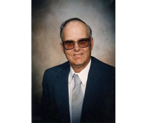 Robert Clay "Bob" Vass Obituary (2024) - Carthage, IL - Printy Funeral ...
