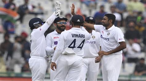 कोहली, रोहित और अश्विन आईसीसी टेस्ट रैंकिंग में शीर्ष 10 में बरकरार ...