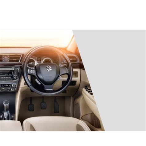 Maruti Ciaz Pictures, Interior Photos Of Ciaz, HD Images Of Ciaz Car ...