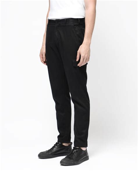 Rare Rabbit Men's Curon Black Mid Rise Regular Fit Cotton Cargo Style