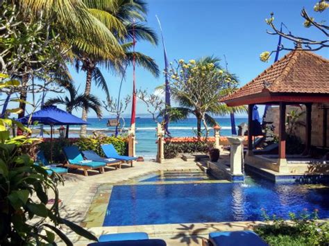 NUSA INDAH BUNGALOWS & VILLA (Nyuh Tebel) - Resort Reviews, Photos ...