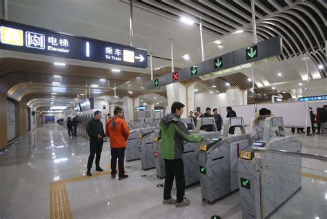 北京4条新地铁线今日开通 无仪式及领导讲话|北京地铁_新浪新闻