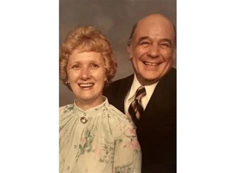 Helen M. Perry Obituary (2025) - McMechen, WV - Altmeyer Funeral Homes ...