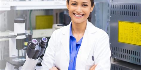 Best MD Pathology Courses in Delhi NCR | Santosh Deemed to be University
