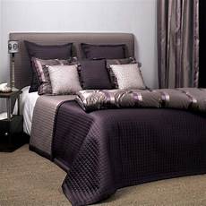 couvre lit synonyme la parure de lit satin luxe et confort archzine fr couvre lit synonyme la parure de lit satin luxe et confort archzine fr
