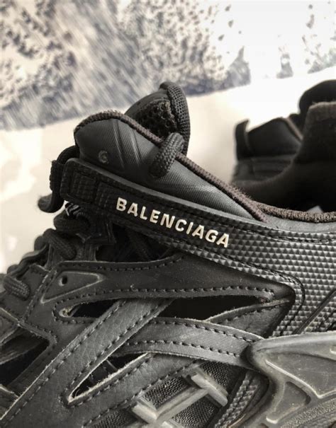 Balenciaga Track V2 legit Check pls ( already wear from vinted ) : r ...