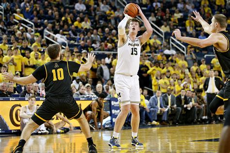 College basketball: Michigan vs. Appalachian State - November 5, 2019 ...