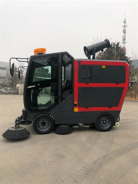2300mm Cleaning Width Intelligent Street Sweeper Road Ride on ...