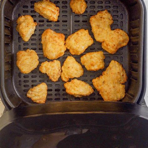 Air Fryer Magic: How Long Do You Cook Fully Cooked Chicken Nuggets for Crispy Perfection?