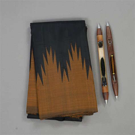 Hayagrivas x Uma Padmanabhan – Hayagrivas Silk House