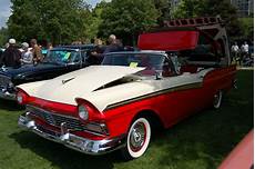 1957 Ford Skyliner Convertible by 1957 Ford Fairlane Retractable Hardtop Photos And Specs 1957 Ford Skyliner Convertible