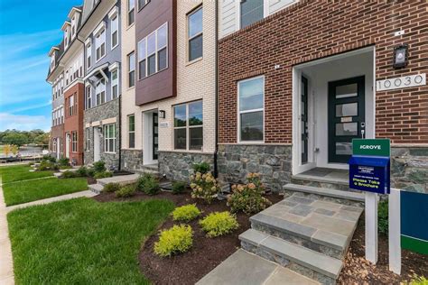 The Avery | Luxury Condo Floor Plan in Shady Grove, MD