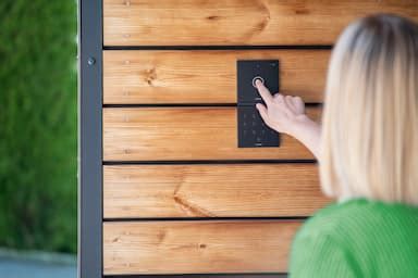 Intercom antracitová | Loxone e-shop