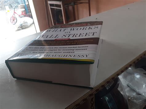 Buy What Works on Wall Street: The Classic Guide to the Best-Performing ...