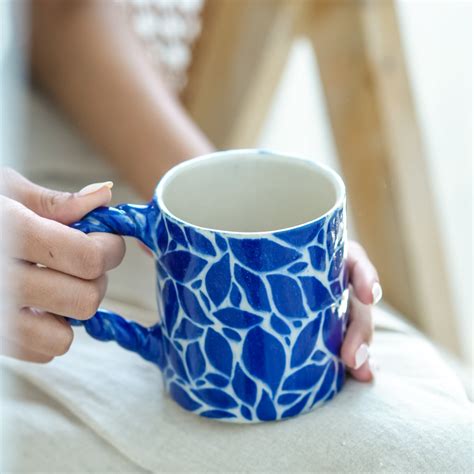 Buy Stylish Carved Leaf Mug | Online in India | Lagavi