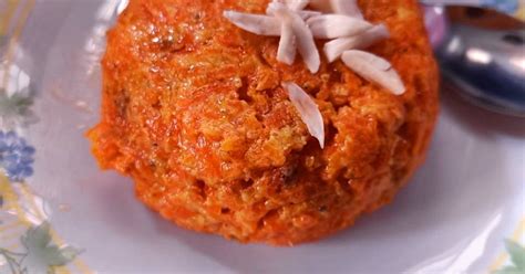 Gajar ka halwa Recipe by Harneet Kour - Cookpad
