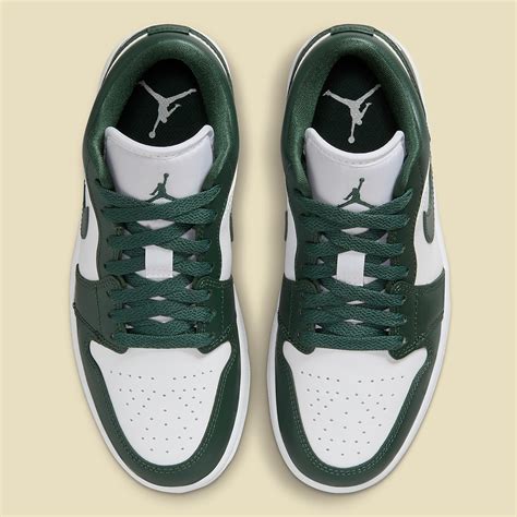 Women's Air Jordan 1 Low "White/Green" DC0774-113 | Sneaker News