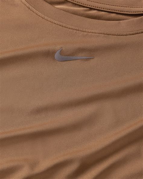 Nike One Classic Women's Dri-FIT Short-Sleeve Top. Nike IN