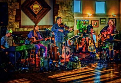 The Natives Band @ Clad & Cordon Vineyard, 755 Parker City Road, Creal ...