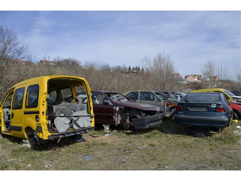 RENAULT AUTO OTPAD DUJA | Auto otpad Reno, Renault Beograd, Reno delovi ...