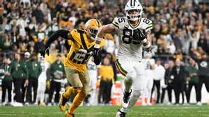 Carolina Panthers vs Green Bay Packers picks, odds for NFL Week 9 game