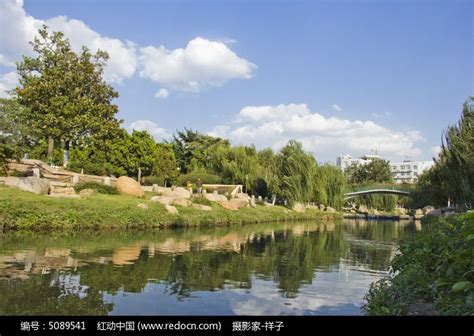 青岛海泊河公园的风景高清图片下载_红动中国
