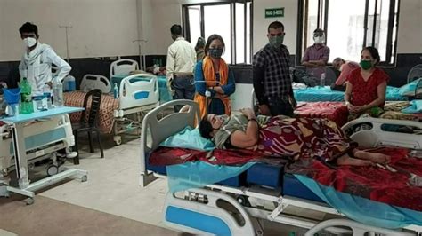 मुफ्त में होता है 5 लाख तक का इलाज, इस सरकारी स्कीम से जुड़ चुके हैं 4. ...