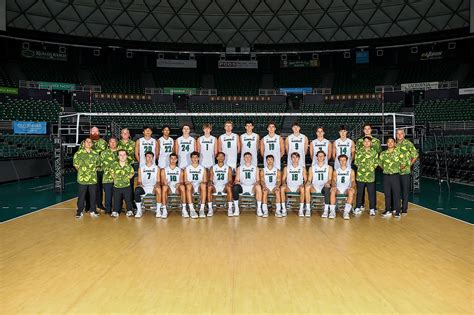 University of... - University of Hawaii Women's Volleyball