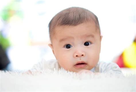 龙年出生的男宝宝起名测名：男孩儿大气阳刚的名字 - 哔哩哔哩