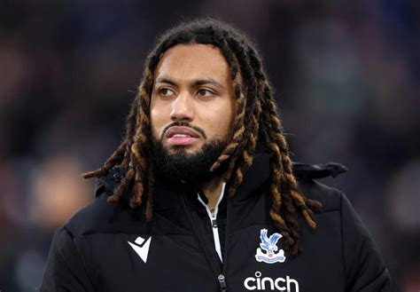 Sheffield United: Wilder delight as Jairo Riedewald pens new deal