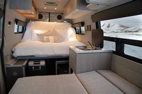 Sprinter Camper Van Floor Plan | Viewfloor.co