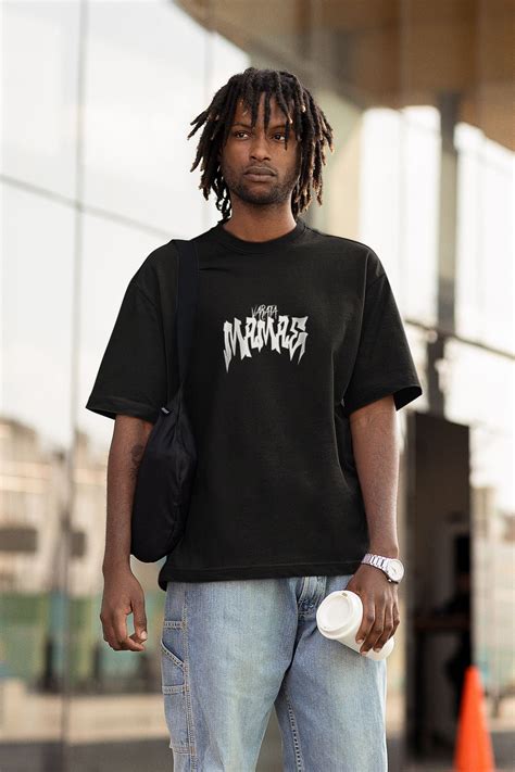 VARATA MAMAE- Oversized T-Shirt