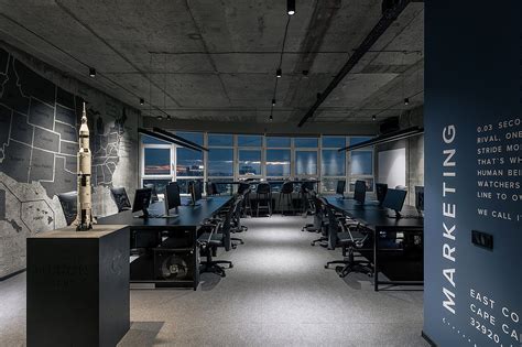 320平米办公室装修案例_效果图-工业风办公室-意辰装饰