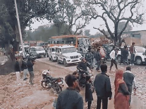 Lalitpur Women Attack Liquor Shops Over Harassment | Vandalize Shops