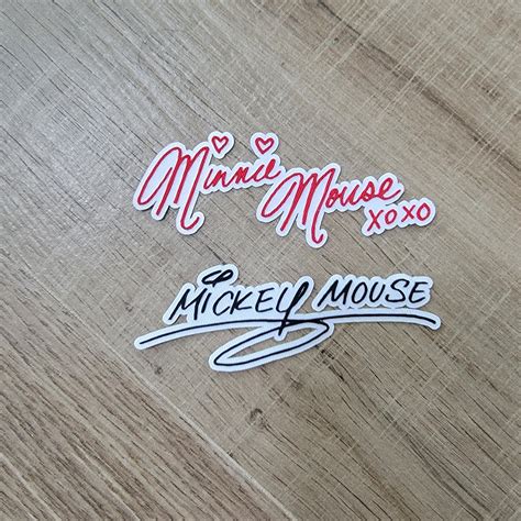 Minnie Mouse Autograph