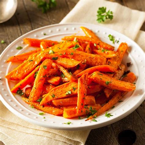 Oven-Roasted Carrots With Thyme Recipe