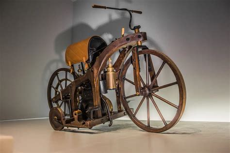 Who Invented Motorcycle