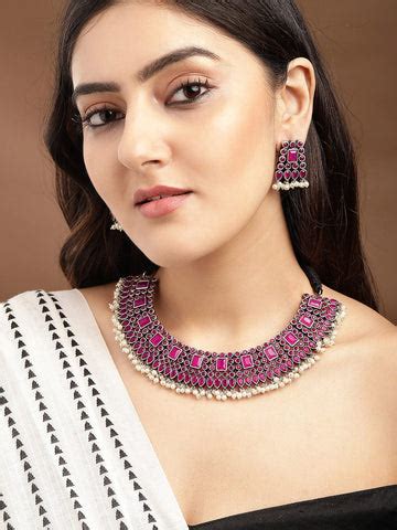 Ruban’s contemporary jewellery pieces for women of all ages – Rubans