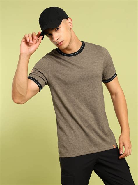 Men Slim Fit Crew Neck T-shirt with Double Cool