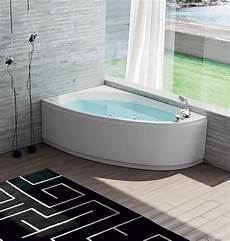 vasca angolare 120x120 bathtub with air regulation 6 whirlpool jets idfdesign vasca angolare 120x120 bathtub with air regulation 6 whirlpool jets idfdesign