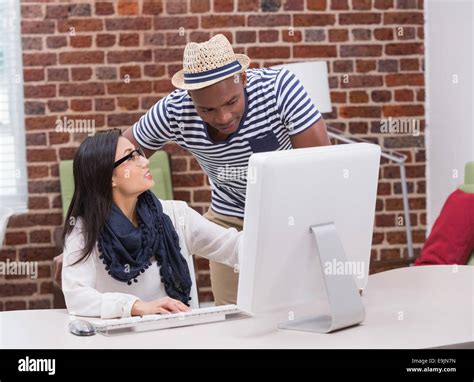 People Using Computer Business 的图像结果