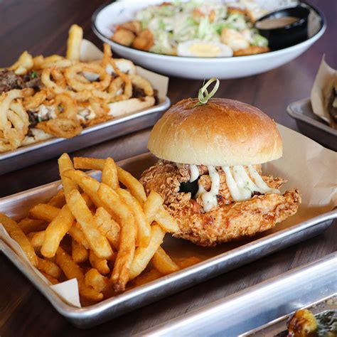 The Harp | Patriot Place