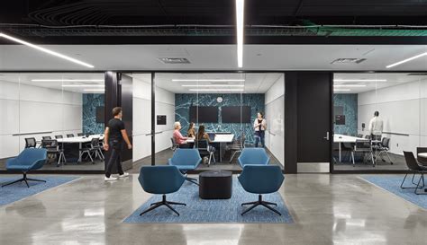 University of Minnesota Health Science Education Center — Acre