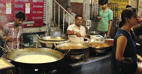 The Definitive Guide To Delicious Grub In India's Street Food Capital ...