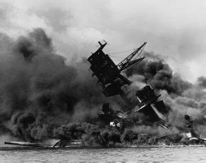 The USS Arizona - 5 Facts You May Not Know and 30 Photos | War History ...