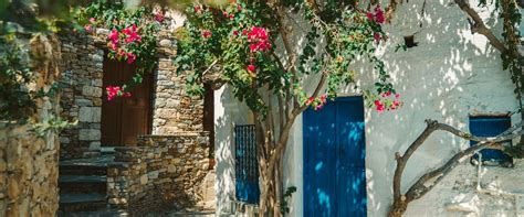 Mountain village hopping in Naxos | Culture | Discover Greece