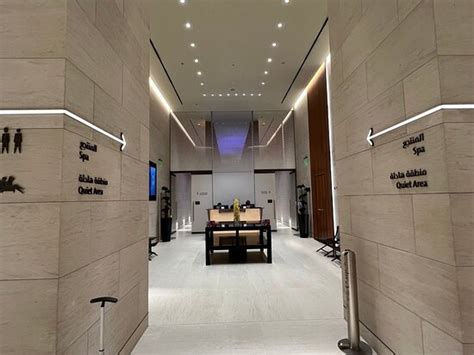 Lounge visit - Reviews, Photos - Qatar Airways Al Safwa First Lounge ...
